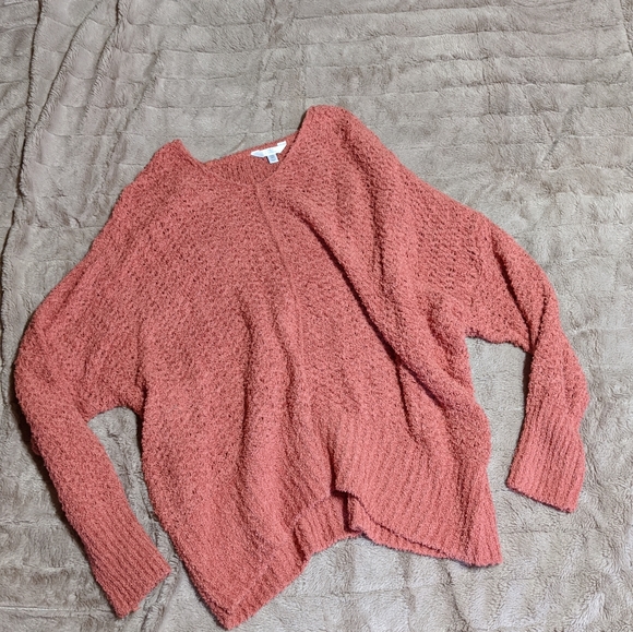 Time and Tru Sweaters - Deep coral soft knit sweater